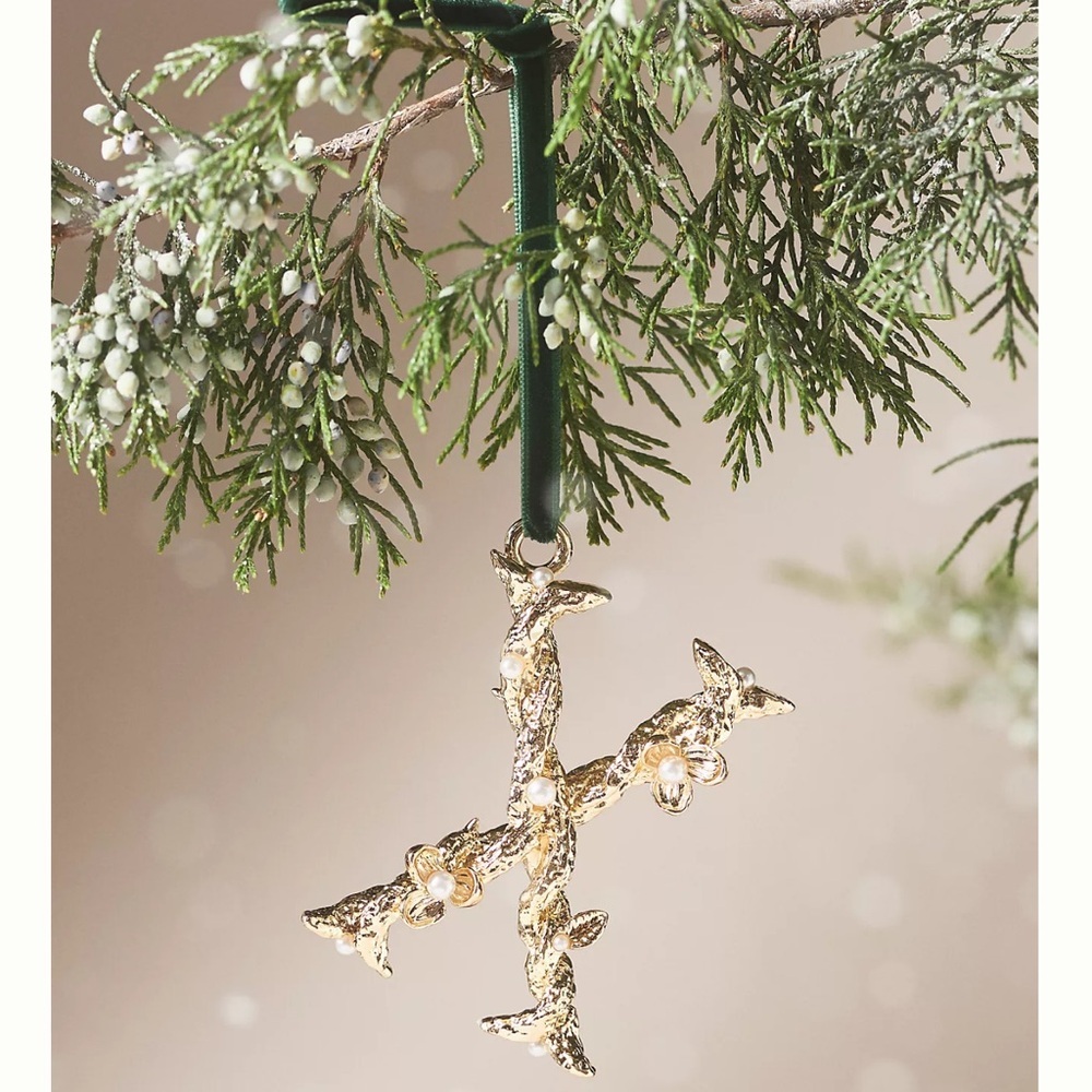 Anthropologie Aurelia Monogram Ornament‎ "X"